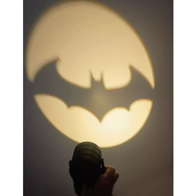 Luminária Batsinal Batman LED – Projetor Quarto Gamer Presente Criativo Geek Decoração Nerd