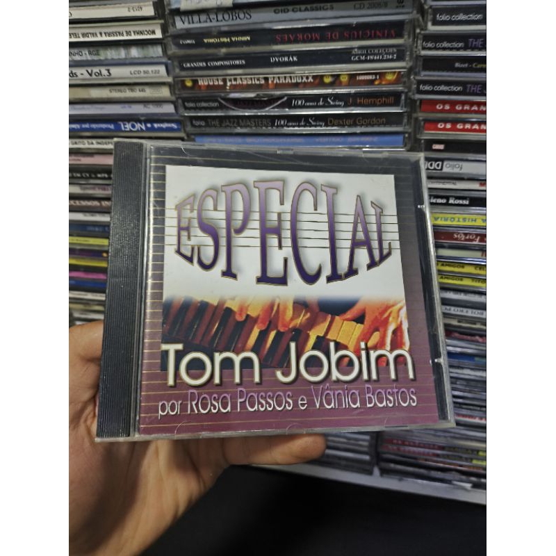 CD ESPECIAL - TOM JOBIM - POR ROSAS PASSOS E VÂNIA BASTOS - CD Usado conservado - REF:CD 1662