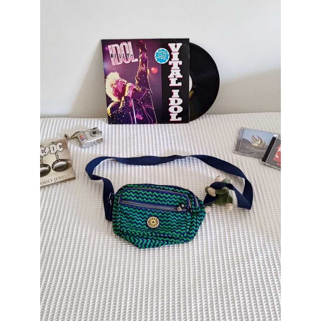 Bolsa Aquamarine Sport - Vários Compartimentos + Macaquinho de Chaveiro