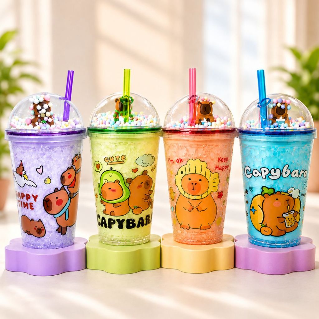 Copo Infantil Capivara 480ml Colorido com Canudo e Tampa com Cúpula Transparente Divertida