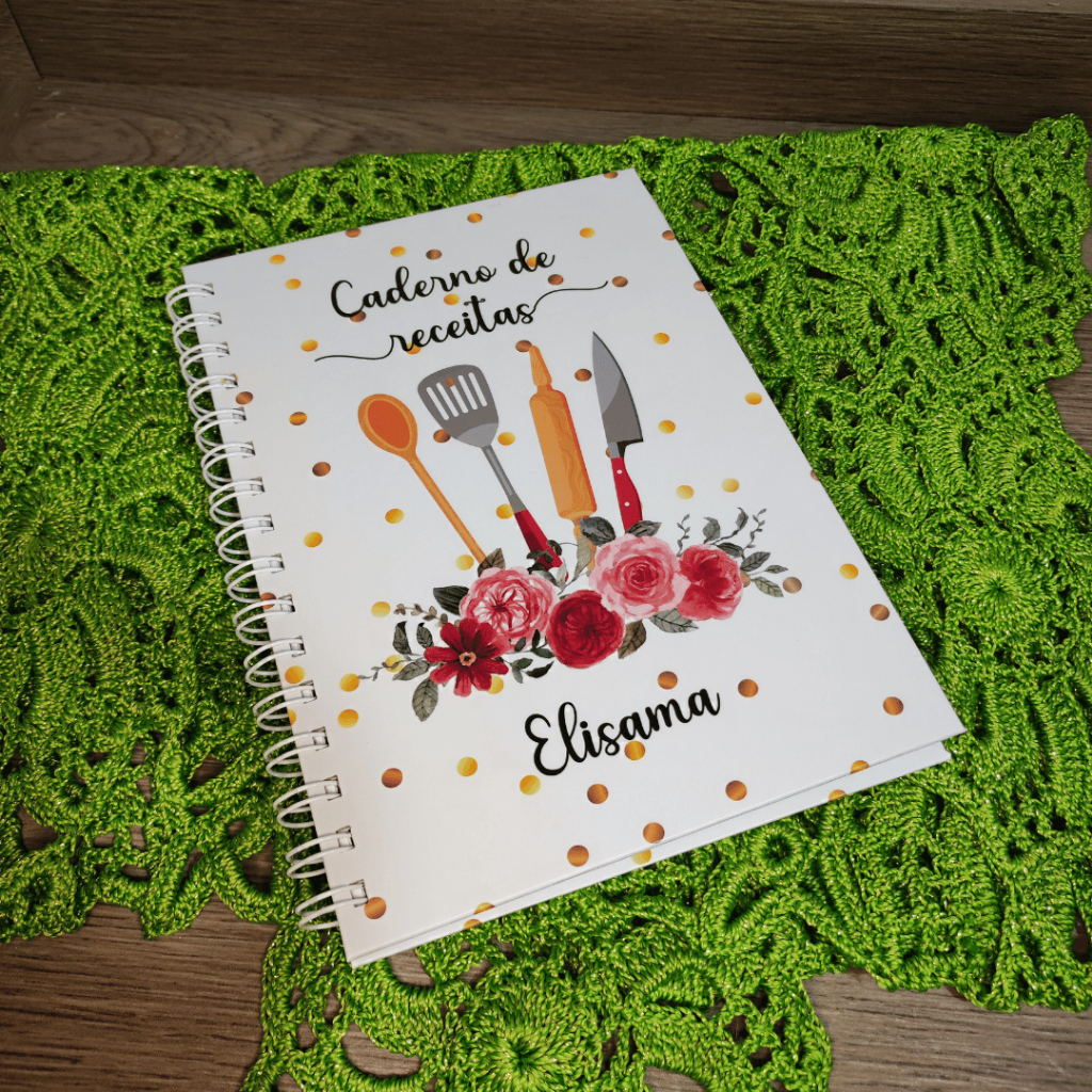 Caderno de Receitas Poá/Floral capa dura personalizado com nome