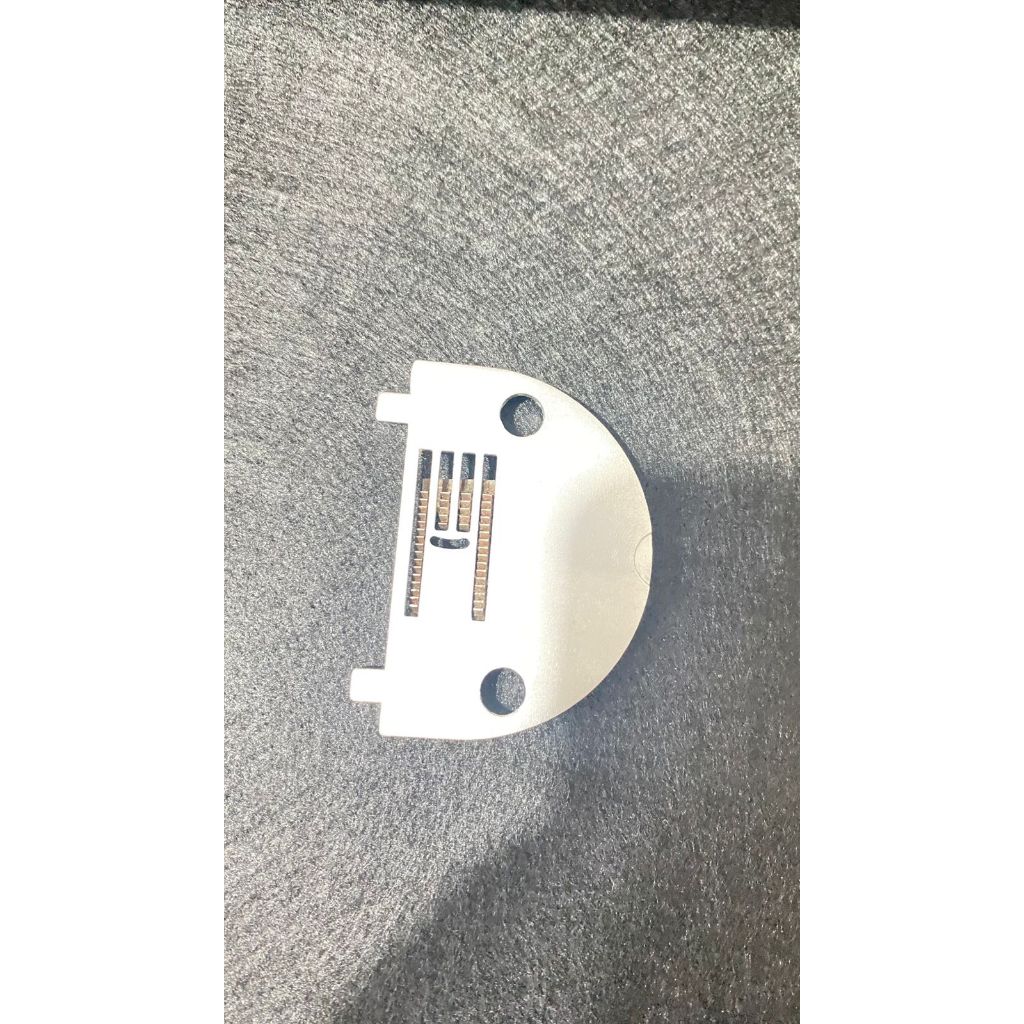 Chapa de agulha Elgin zig zag Ultramatic com dentes