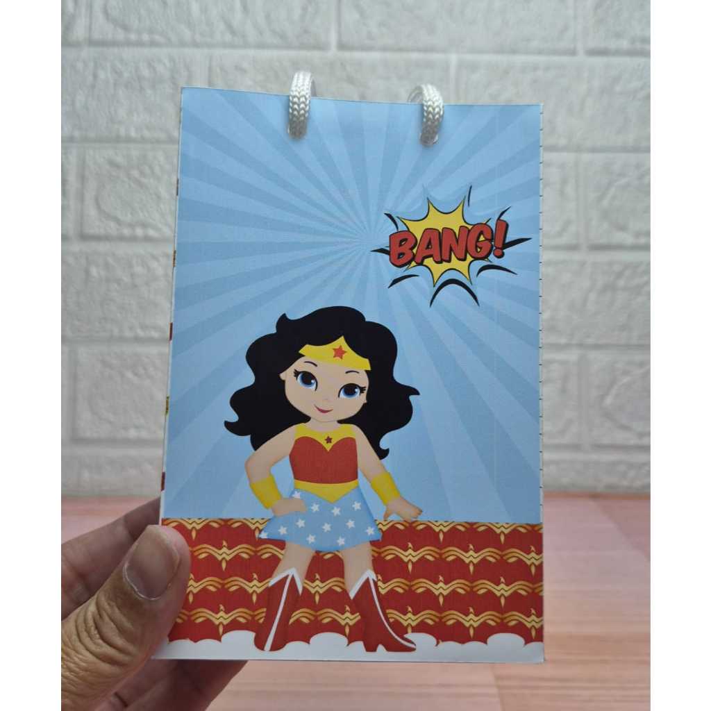 Sacolinhas Surpresa Personalizada com Alça - Semi-Montadas - Lembrancinha para Festas - Mulher Maravilha – Tam. P
