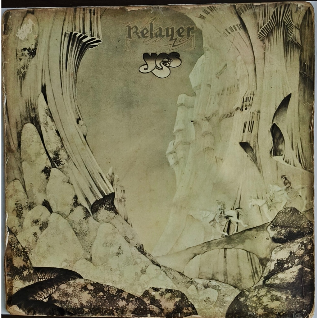 LP YES RELAYER 1975 ( CAPA COM MARCAS DO TEMPO DISCO BOM ESTADO ) DISCO RARO