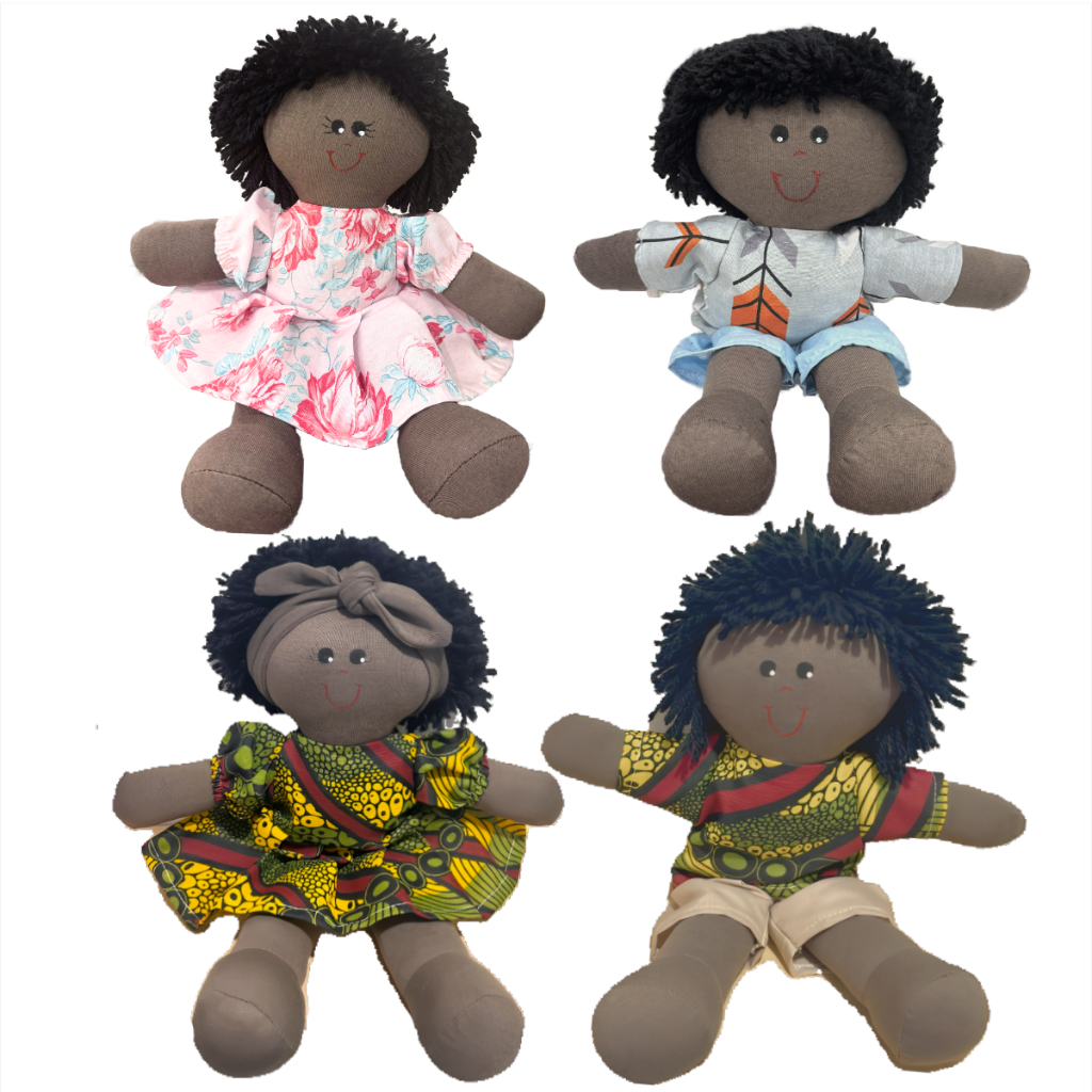 Kit 4 Bonecas e Bonecos De Pano 30cm Antialérgica Envio Rápido- Diversos Modelos