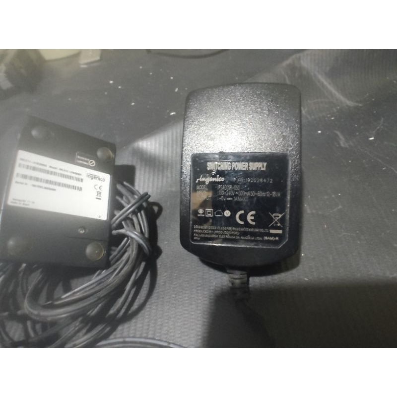 Carregador Switching Power Suppy 5V 1A Ingenico IWL212 - 01B2999A