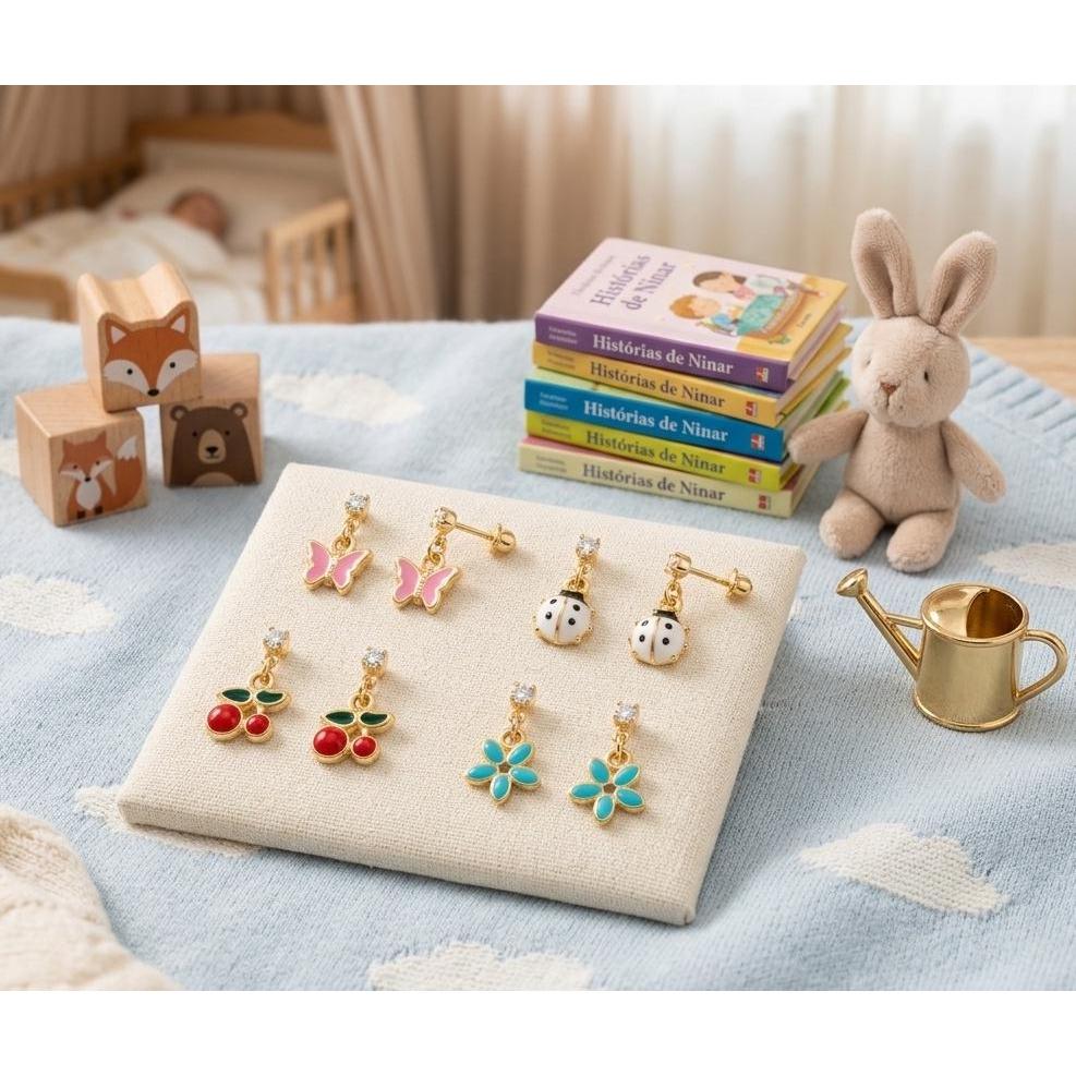 Kit Brincos Infantis Kit 4 Pares - Borboleta, Joaninha, Flor e Cereja com Zircônia tarracha baby