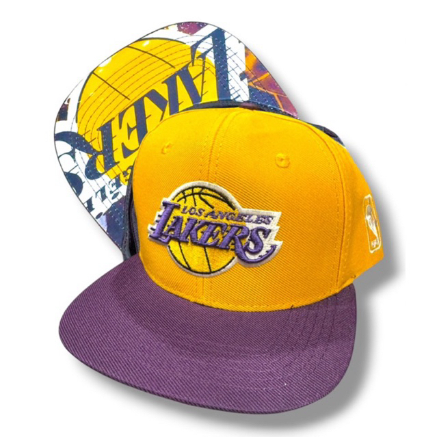 boné cap lakers edição especial premium, colecão bordado aba reta, snapback ajustável,contra aba personalizada,nostalgia