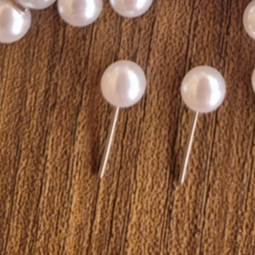 1 Par de brinco em Perola 5mm Branco com tarracha silicone