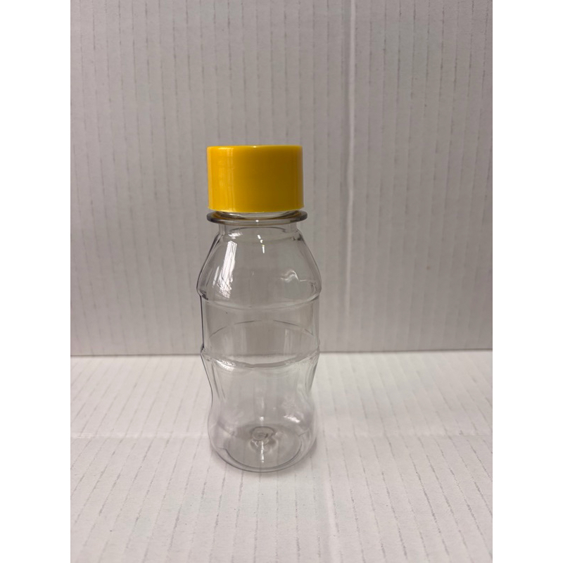 Mini Garrafa PET Transparente com Tampa Amarela - Unidade - Ideal para Lembrancinhas, Mel, Temperos e Doces