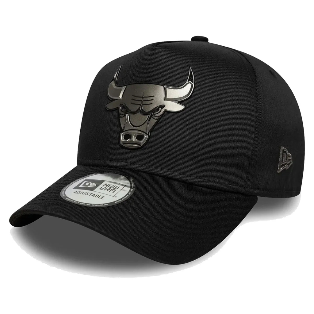 BONÉ NEW ERA 9FORTY E-FRAME CHICAGO BULLS NBA PRETO — METALLIC | AJUSTÁVEL | ORIGINAL
