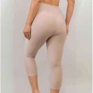 Calça Legging Premium Modeladora Capri Segunda Pele Em Microfibra Bege e Preta Normal e Plus Size