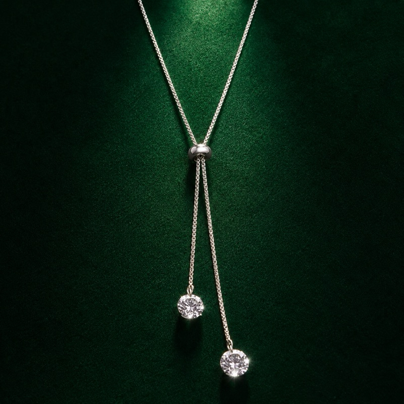 Colar Gravata Prata 925 com Zircônias Redondas Transparentes Elegante