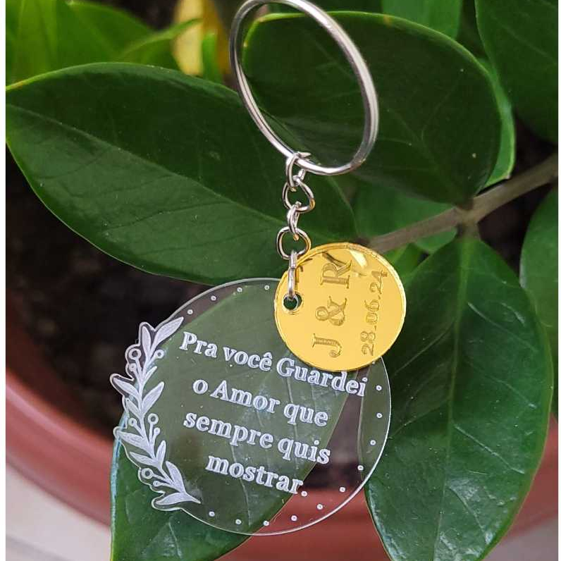 KIT LEMBRANCINHA CASAMENTO CHAVEIRO ACRÍLICO PERSONALIZADO COM INICIAIS E DATA - NOIVADO - CASAMENTO