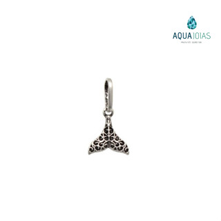Pingente rabo baleia 8mm x 15mm mini prata 925 de bali