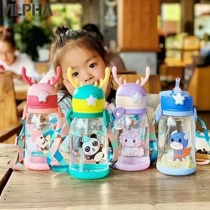 Garrafa de Água Alce Portátil Infantil Com Desenho Multicolorido