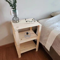 Mesa Cabeceira Madeira Pinus com 3 Prateleiras