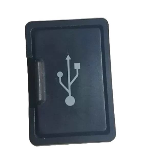 Tomada USB New Triton 2022/ 2023 cód: CA542942