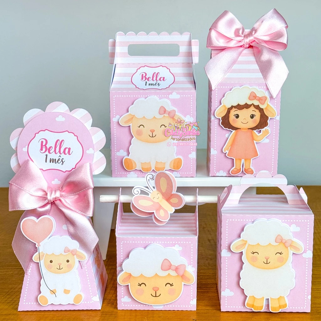 PEGUE E MONTE - Kit Caixinhas Personalizadas Ovelhinha Menina C/ Laço e Aplique - FESTAS E LEMBRANCINHAS