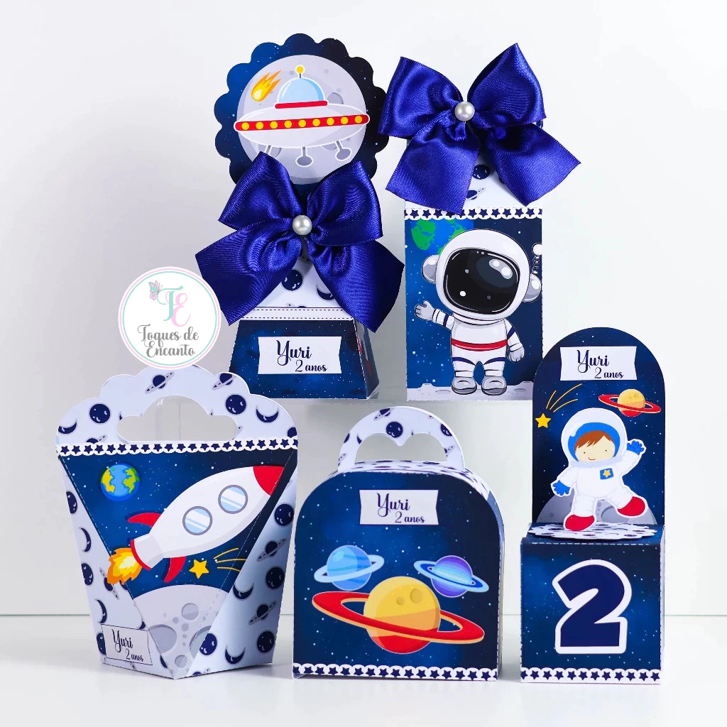 Kit Caixinhas Personalizadas Tema Astronauta para Lembrancinhas para Festa Infantil