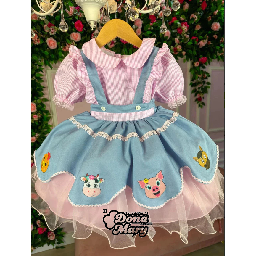 Vestido Tematicos Kids Fazendinha Salopete Jeans - Composto por Salopete e Blusinha Xadrez na cor Rosa