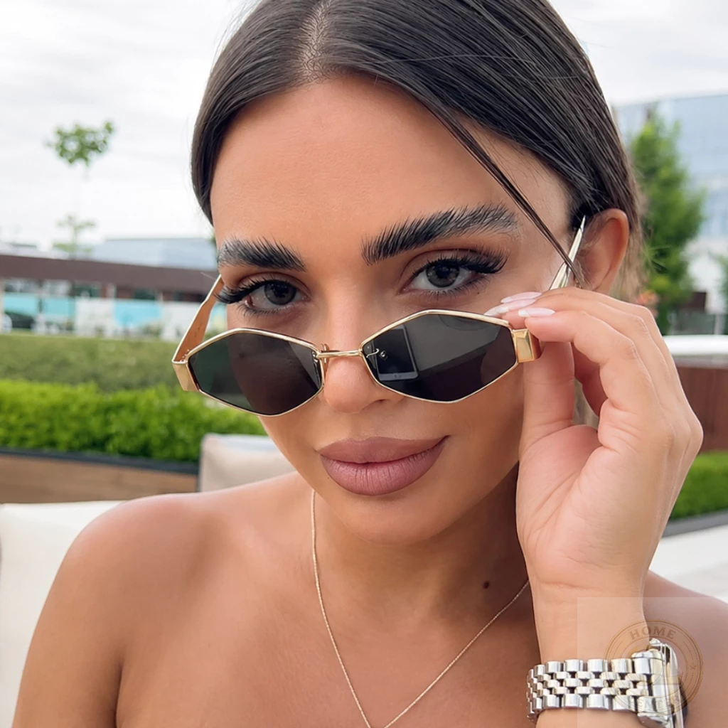 Óculos de Sol Losangular Polygonal Triângulo Retrô da moda Fashion UV400 Haste Dourada Blogueira