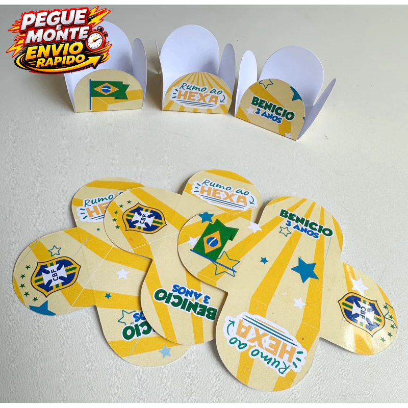 Forminha de Doces Brasil Futebol Personalizada Com Nome e Idade /Lembrancinha de Festa /Aniversário/