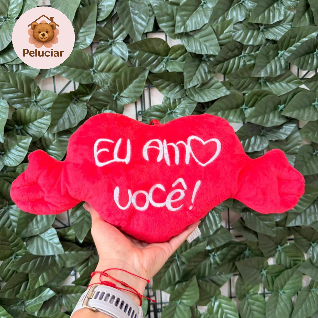 Almofada De Pelucia Coração Premium Bordado Decoração Presente Cesta