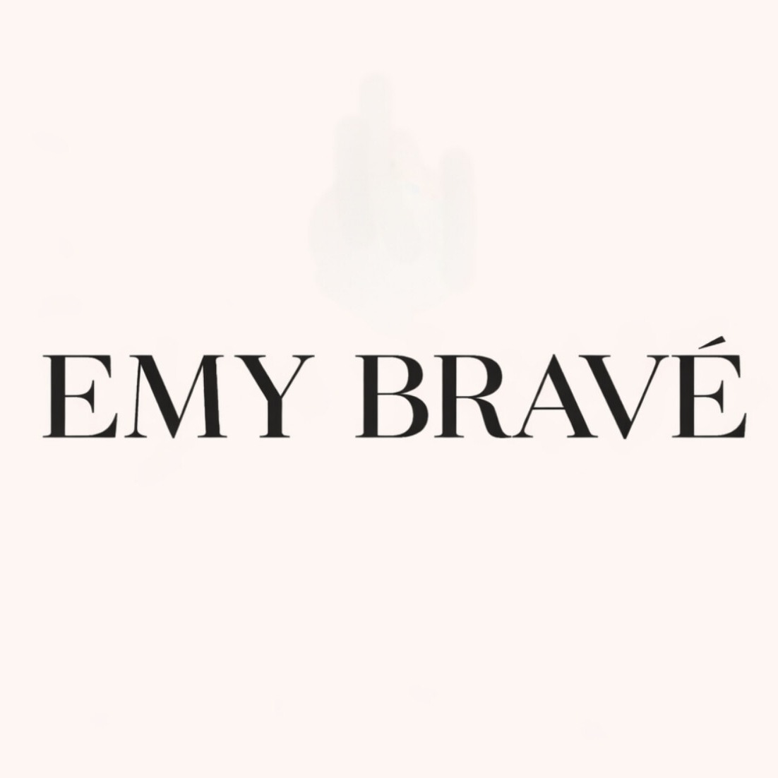 EMY BRAVÊ