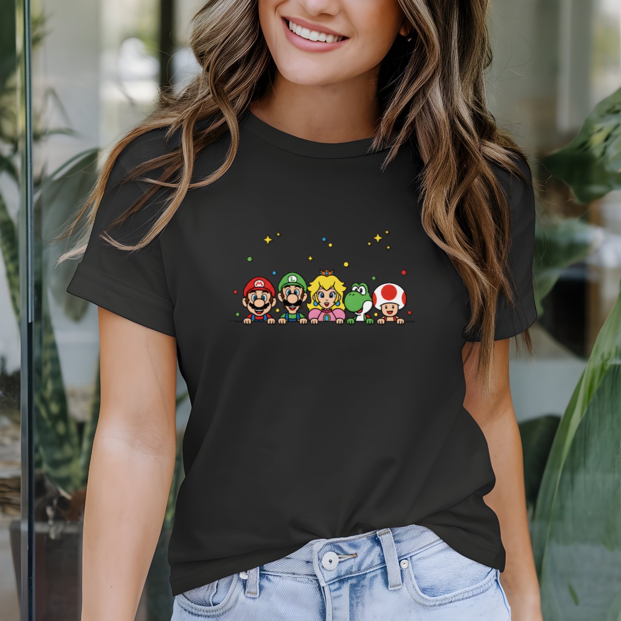 Camiseta Feminina Personagens Cartoon Alegre com Estrelas Coloridas