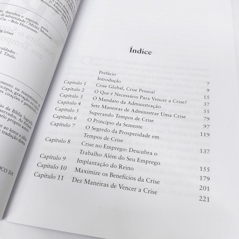Livro Vencendo a Crise | Myles Munroe · foto 2