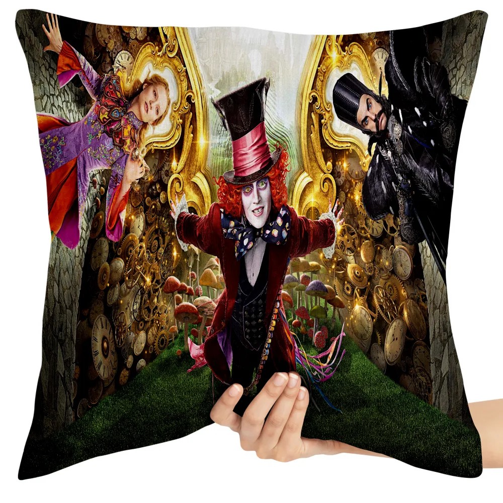 Almofada grande 45x45  Chapeleiro Maluco Alice e o Tempo