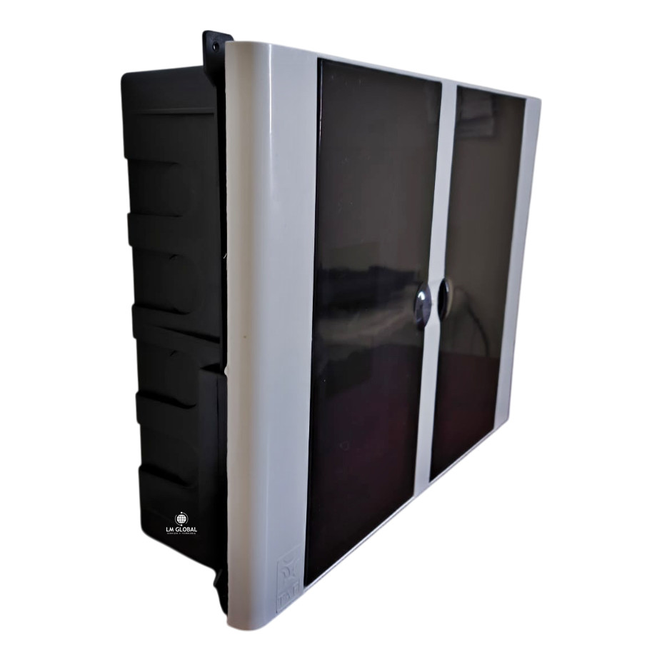 Quadro / Centro Distribuiçao Emb 12nema/16din Fume 7143 Taf