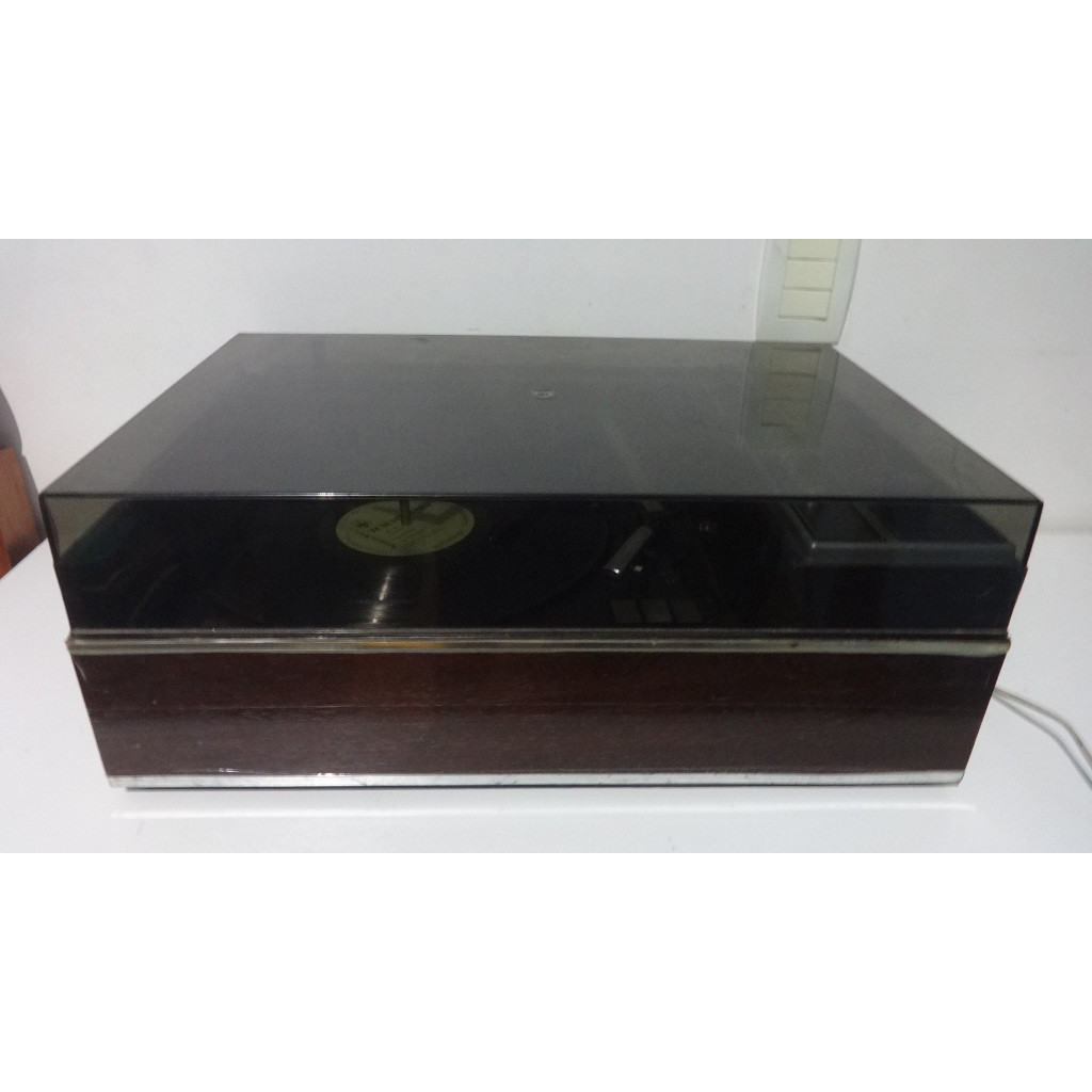 Relíquia Aparelho De Som Philips Toca disco rádio AM e FM Funcionando Colecionador