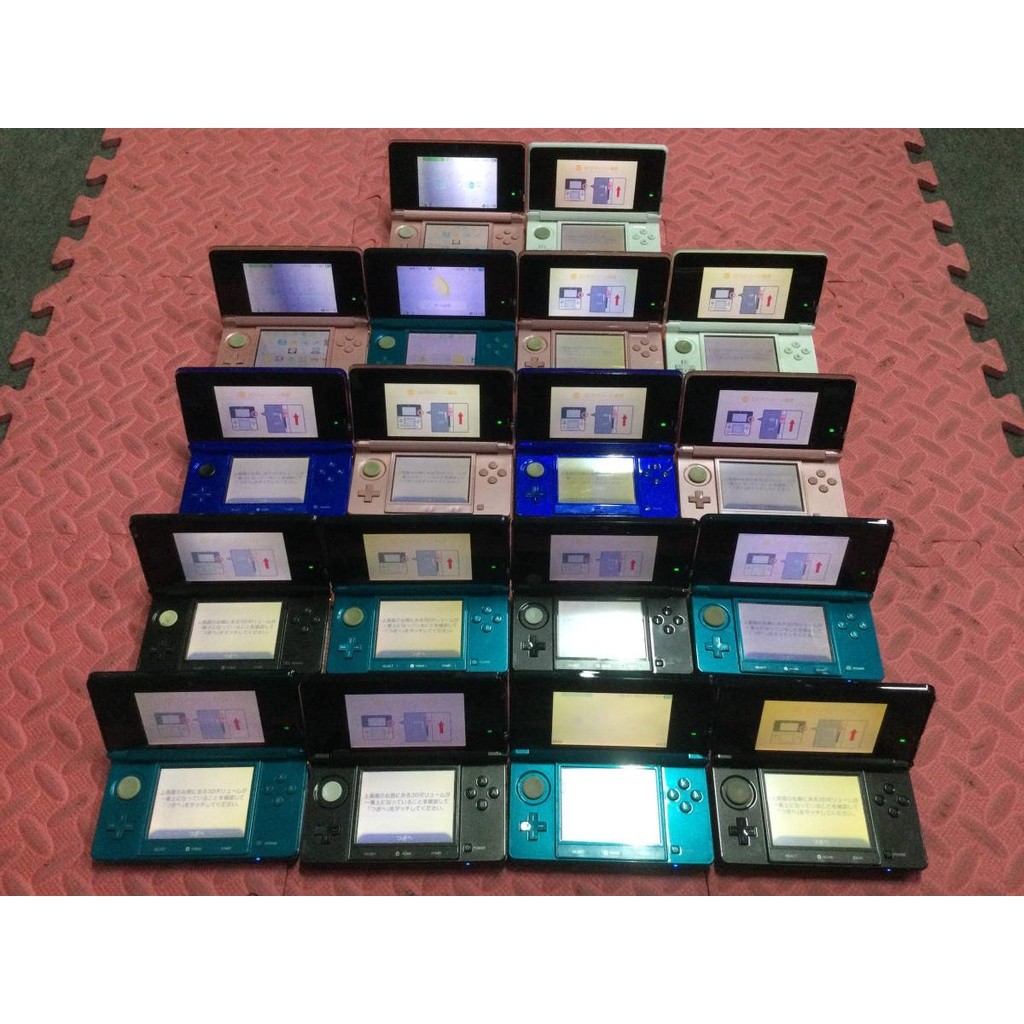 Used N3DS Nintendo 3DS CTR-001[JP Region Locked (Red,Pink,Blue,Yellow,Black,White) Charger Cable,Stylus,Fully Working