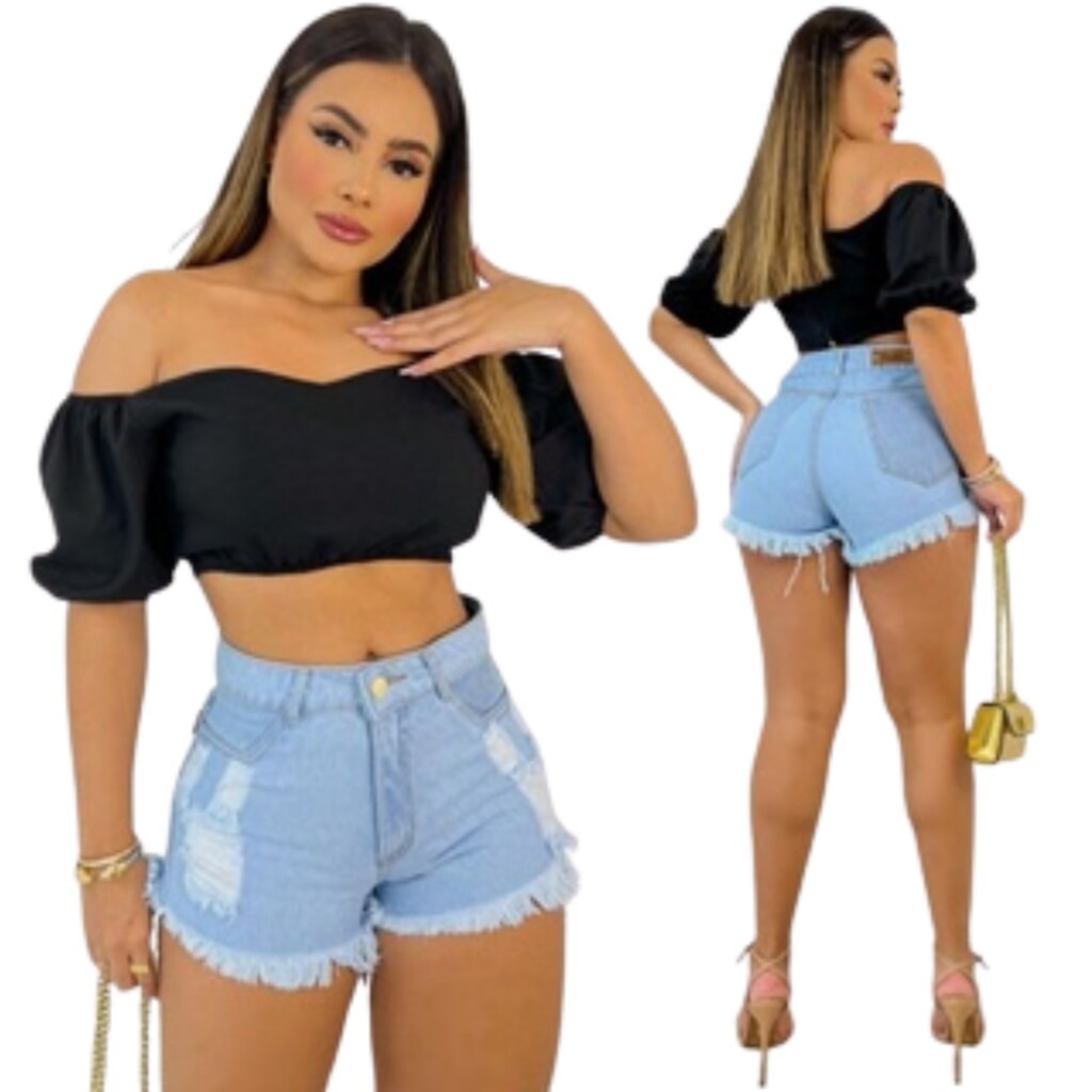 Short Feminino Jeans Azul Claro Barra Desfiada c/ Detalhes Destroyed,Estilo Delas Jeans