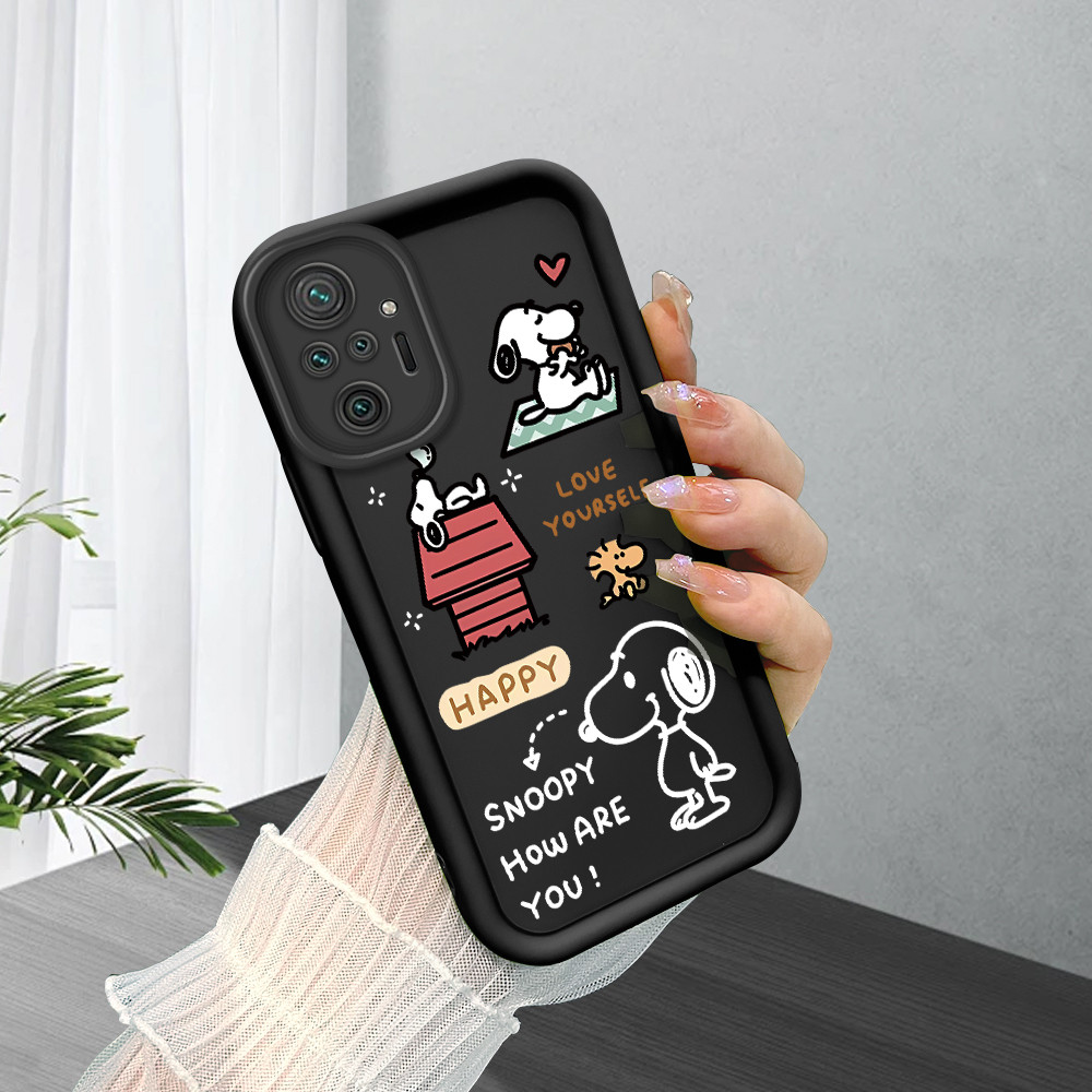 Capa Para Xiaomi Redmi Note 10 Pro Capinha De Snoopy Celular Macio Preto Case 6303 TYB em Oferta na Shopee