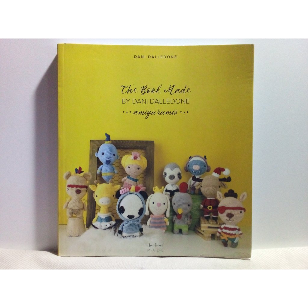 Livro The Book Made By Dani Dalledone - Amigurumis - 2a. Ed. - J26