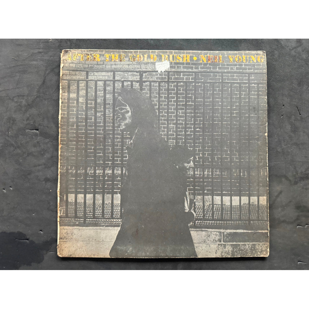 LP NEIL YOUNG AFTER THE GOLD RUSH MADE IN ARGENTINA GATEFOLD