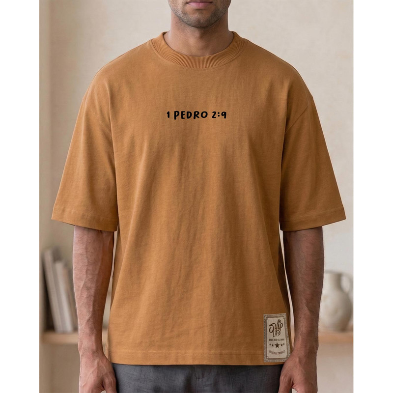 Camiseta Estampada Personalizada 1 Pedro 2:9 Oversized Streetwear