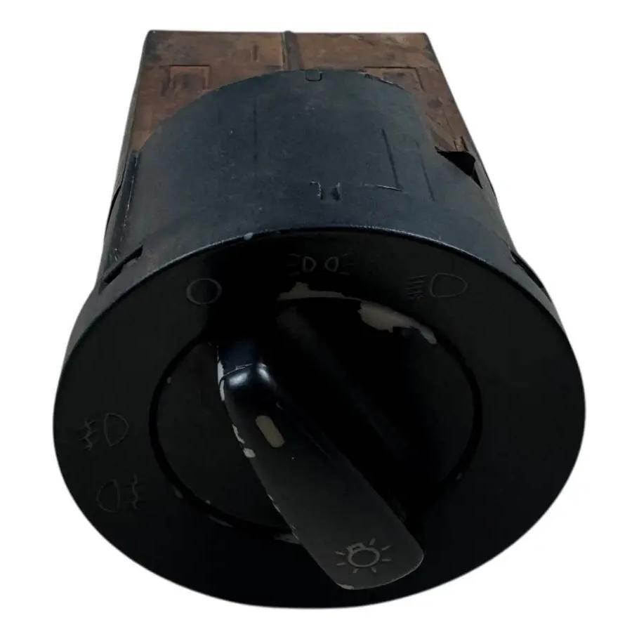 Botão Chave De Luz Farol Milha Polo 03-06 Gol Sav. Part. G4