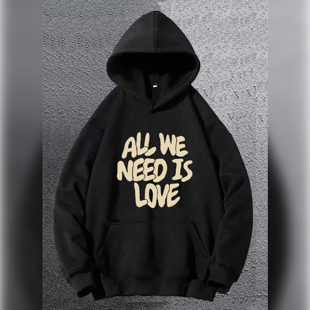 Moletom com Capuz Estampado "All We Need Is Love" - Moletom Casual em Malha com Bolso Cangu REF-5380