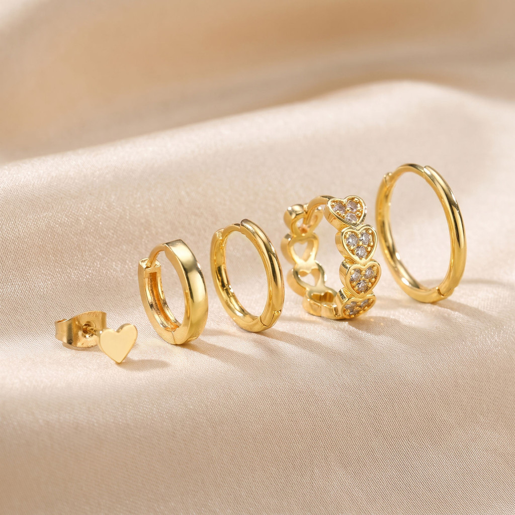Vnox 5 Peças Conjunto De Pilha De Orelha De Coração Dourado Moderno Para Mulheres CZ Stud Hoop Ear Cuff Brincos Mistos C · foto 2