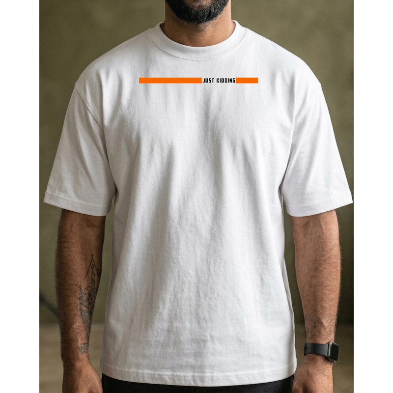 Camiseta Estampada Personalizada Just Kidding Oversized Streetwear