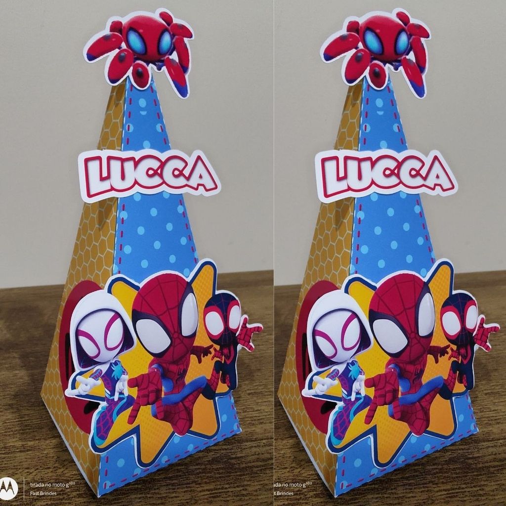 Caixa Pirâmide Personalizada | Caixa Cone | Lembrancinha para Festa | Envio Rápido | Homem Aranha e Seus amigos