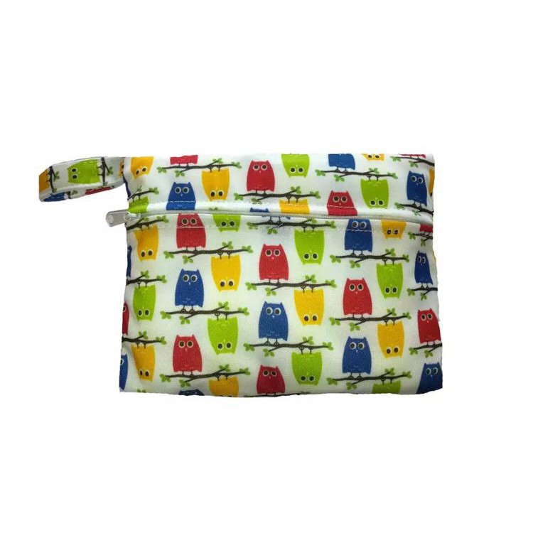 DEFEITO NO IMPERMEÁVEL - Sacola impermeável de pul estampado tamanho 14x18cm para pequenas peças