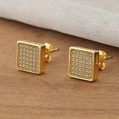 Brinco Masculino Quadrado Cravejado Zircônia Banhado A Ouro 18k