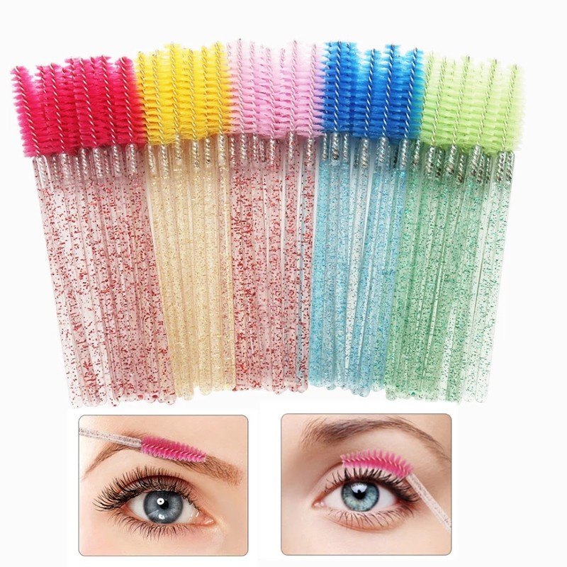 KIT 50 ESCOVINHA DESCARTAVEL PARA CILIOS E SOBRANCELHA - Escorrega o Preço