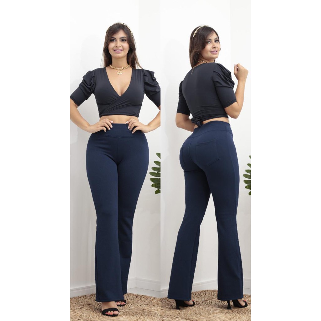 Calça Legging Flare Preta Boca de Sino Cintura Alta Modelo Bailarina