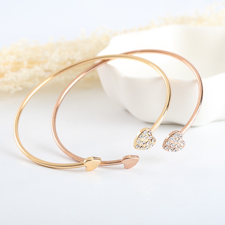 Pulseira Curren Moderna Clássica Estilo Coreano Menina Brilhante Coração Estrela 003